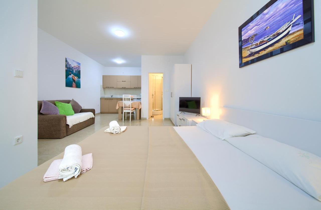 Mara Matic Apartment *