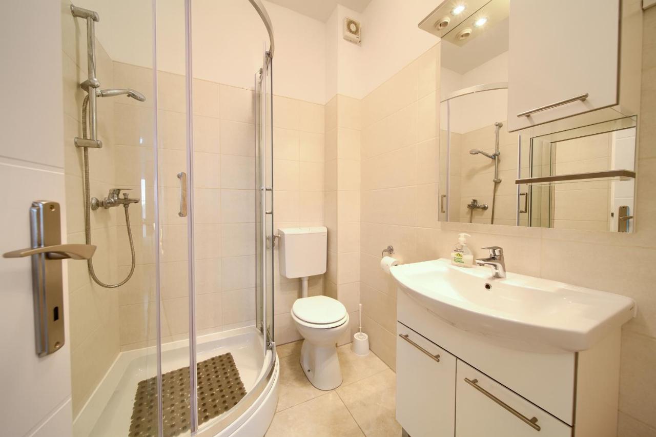 Mara Matic Apartment Malinska
